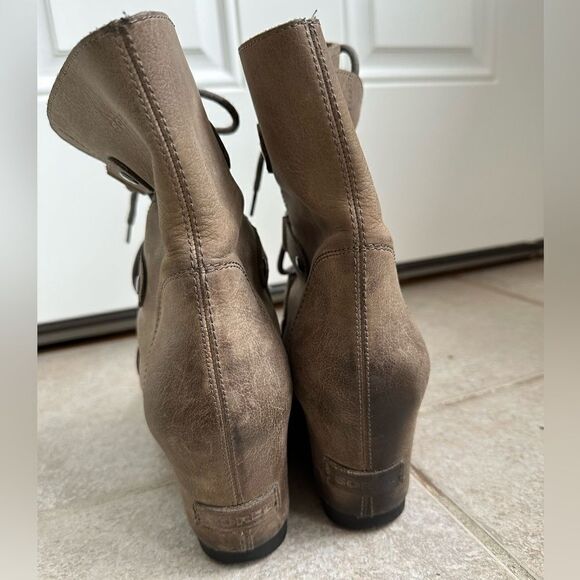 Sorel Joan of Arctic Mid Lace Up Wedge Dark Fog Kettle Grey Tan size 10 boots - Picture 5 of 9